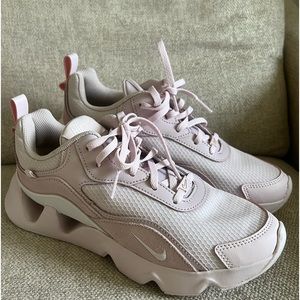 NIKE WMNS RYZ 365 2 SNEAKERS